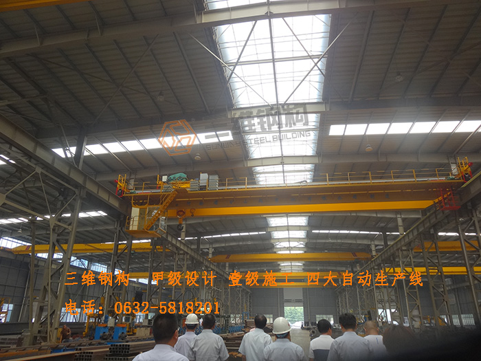 山東三維鋼結(jié)構(gòu)公司32噸行車車間